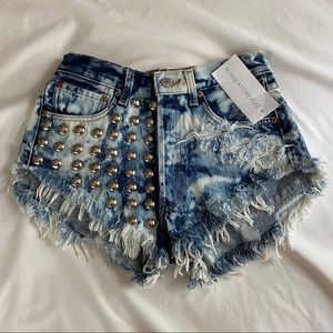 Runwaydreamz cut off shorts